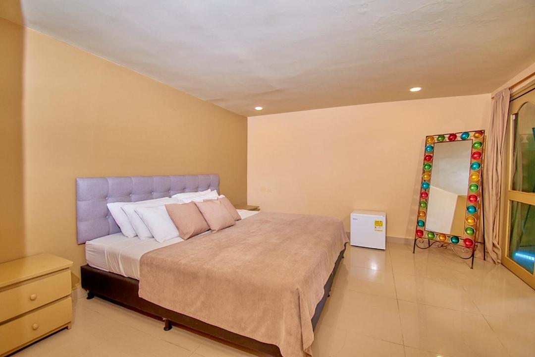 Mansion By Bernalo Hotels Guatapé Dış mekan fotoğraf