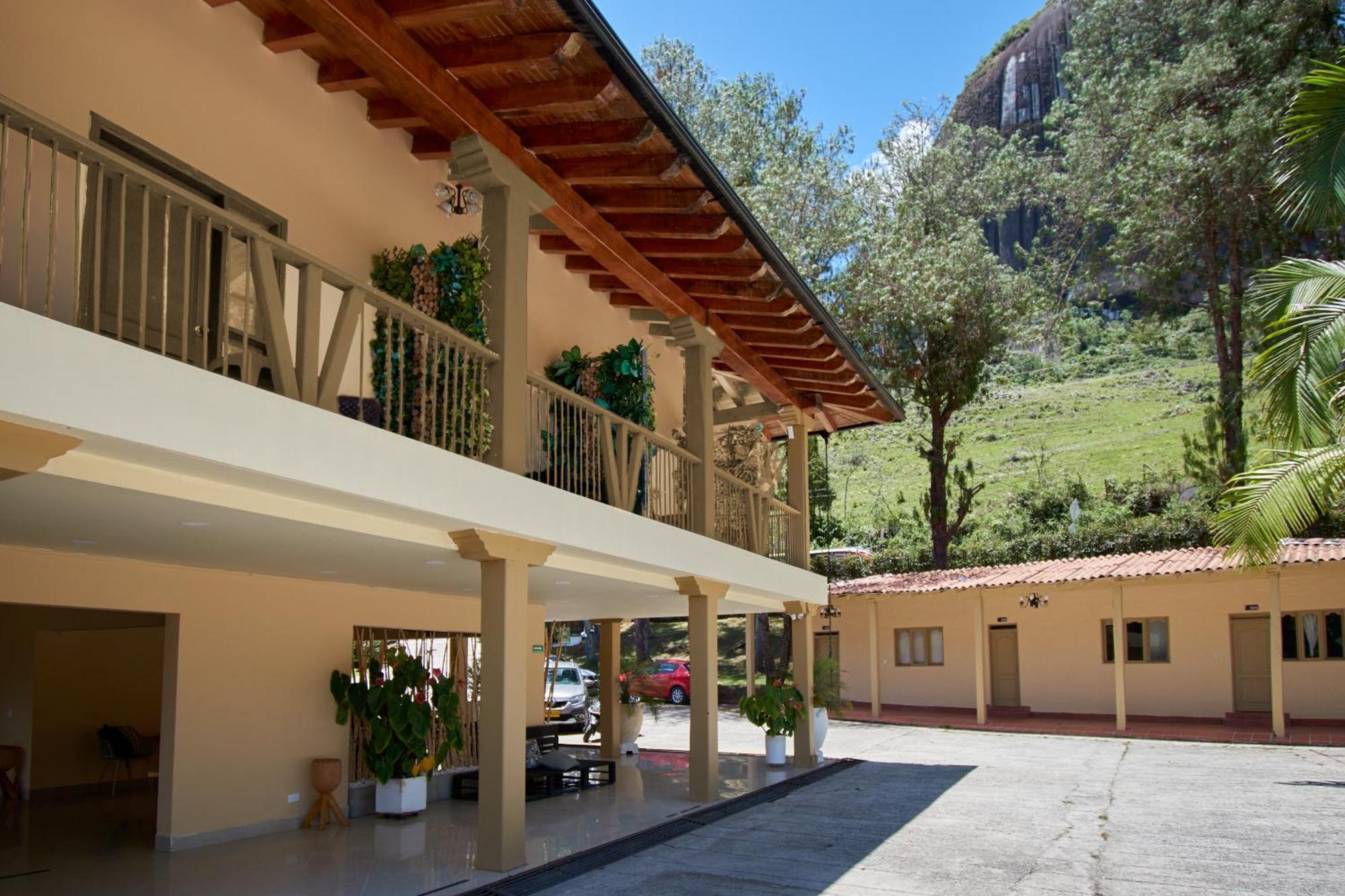 Mansion By Bernalo Hotels Guatapé Dış mekan fotoğraf