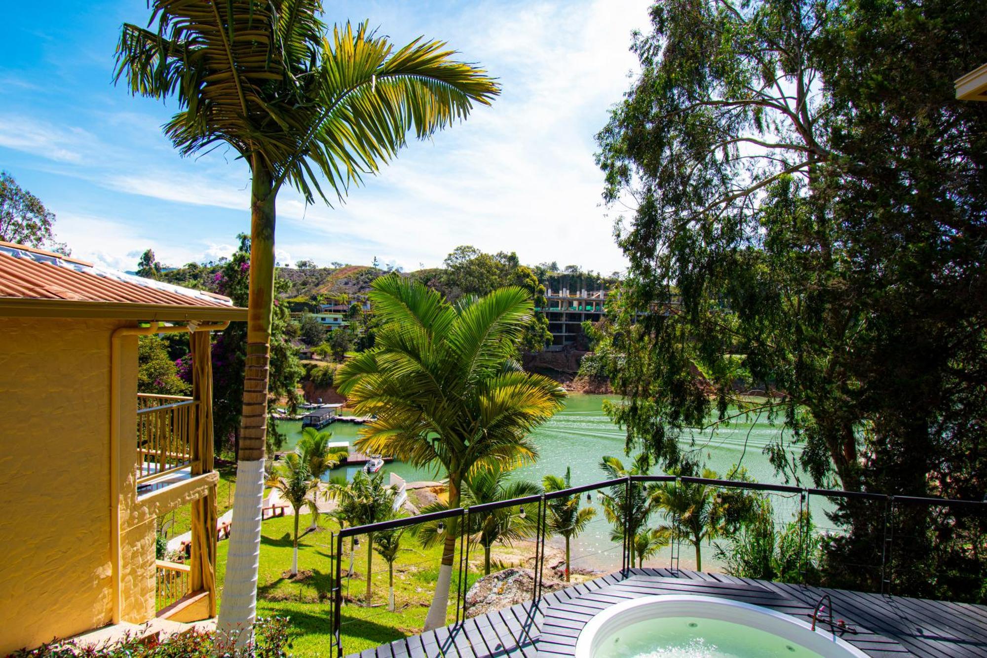 Mansion By Bernalo Hotels Guatapé Dış mekan fotoğraf