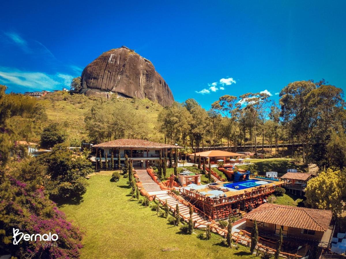 Mansion By Bernalo Hotels Guatapé Dış mekan fotoğraf