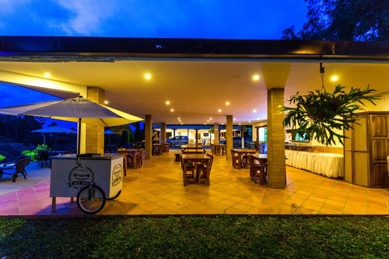 Mansion By Bernalo Hotels Guatapé Dış mekan fotoğraf